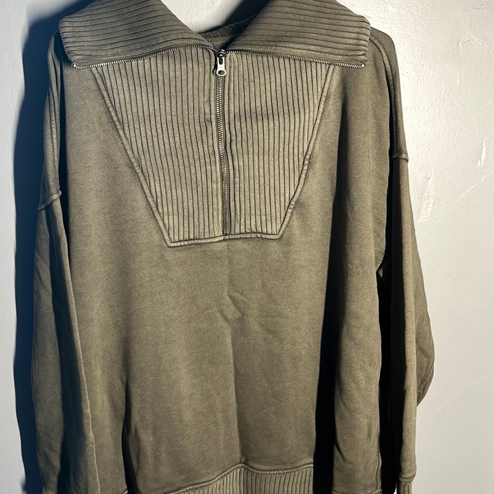 Oversized half zip